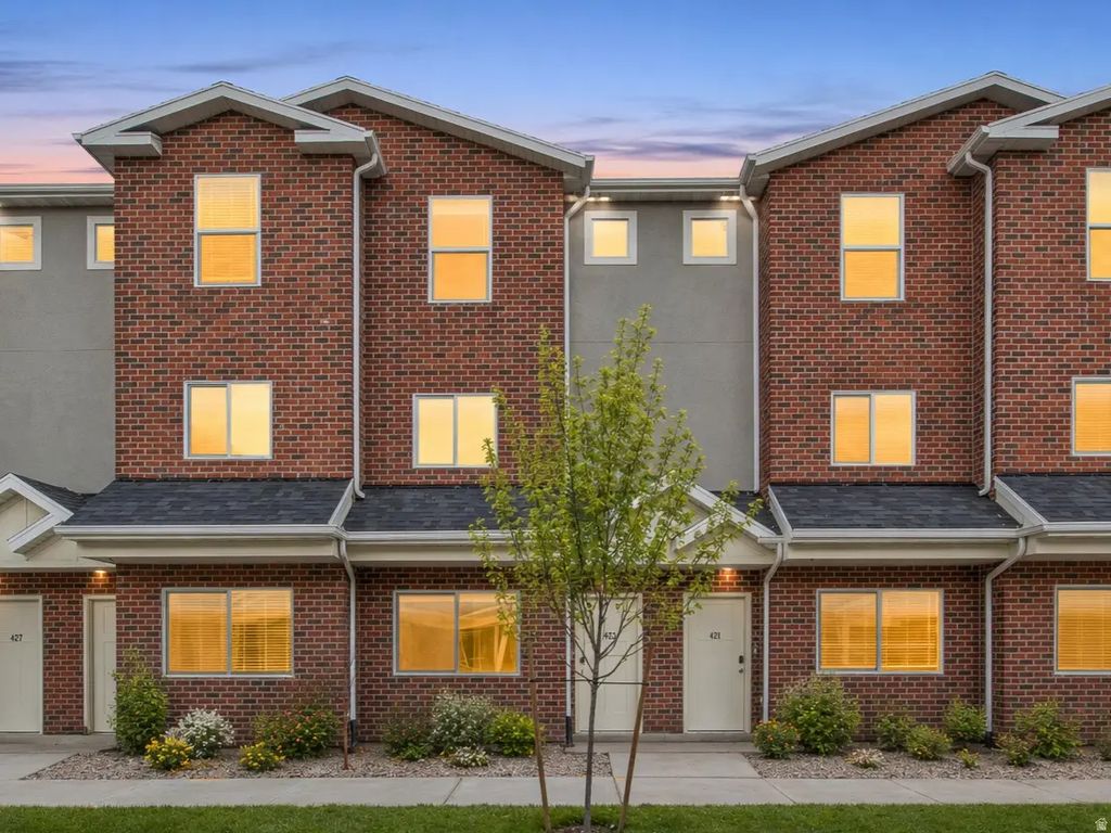 445 W 950 S, Ogden