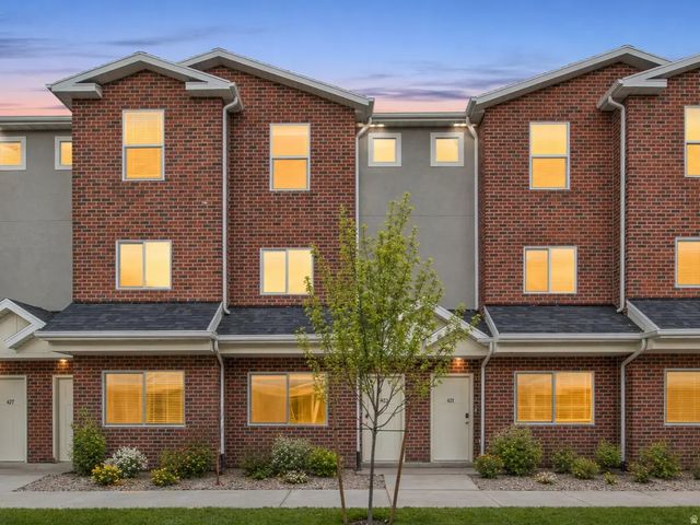 445 W 950 S, Ogden