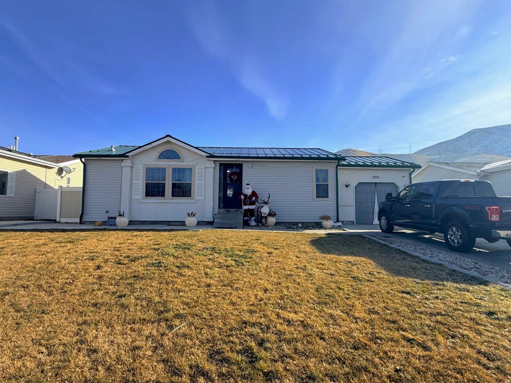 1051 S 900 W, Tooele