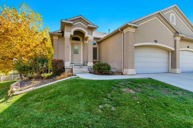 341 E Edgemont Dr S, North Salt Lake