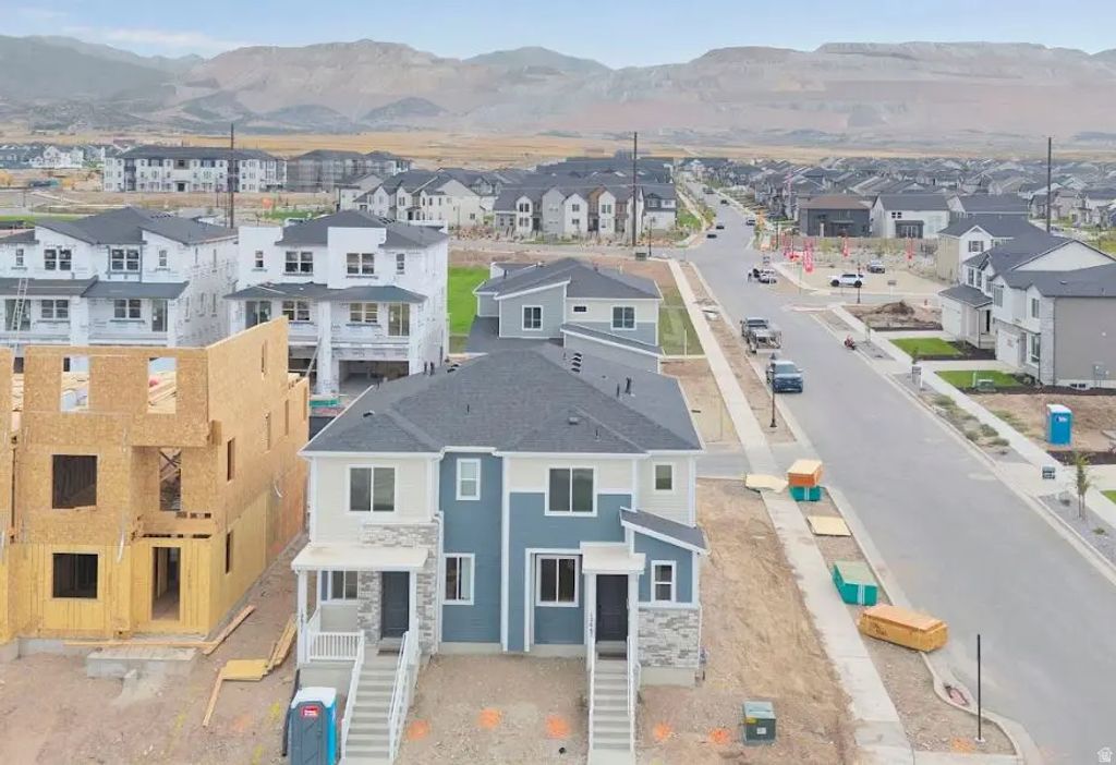 12667 S Glacier Trail Ln 132, Herriman