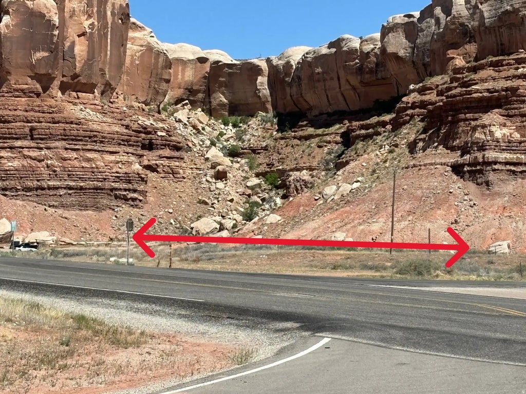 160 E Mission Rd, Bluff