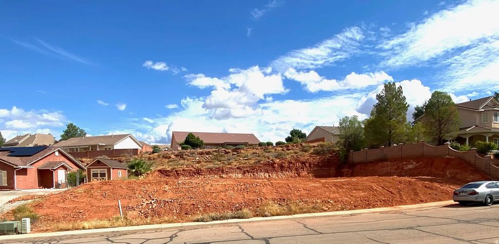 1761 E 1150 N 24, St. George
