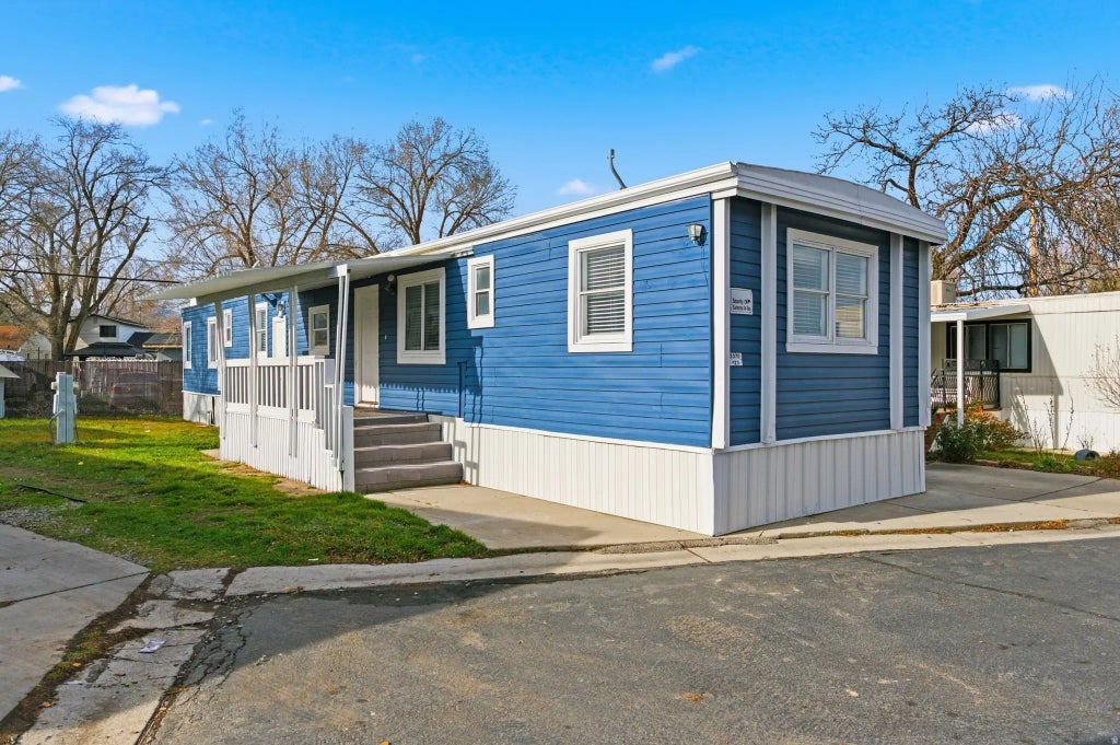 3370 S Westcrest Rd W 23, West Valley City