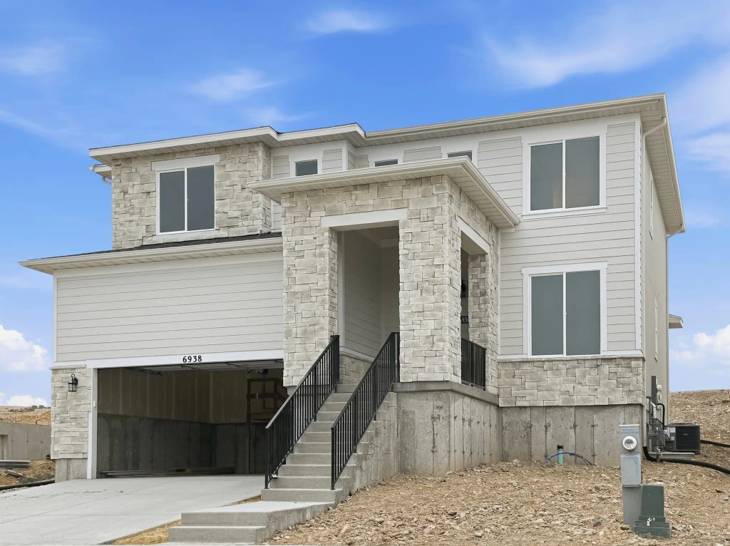6938 W Pointe Cedar Ln 331, West Jordan