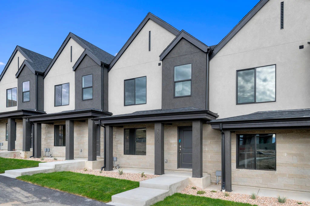 4283 N 325 E 1408, Lehi