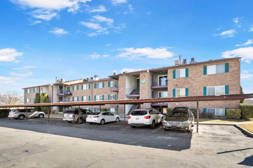 4160 S Oak Meadows Dr Dr W 11, Taylorsville