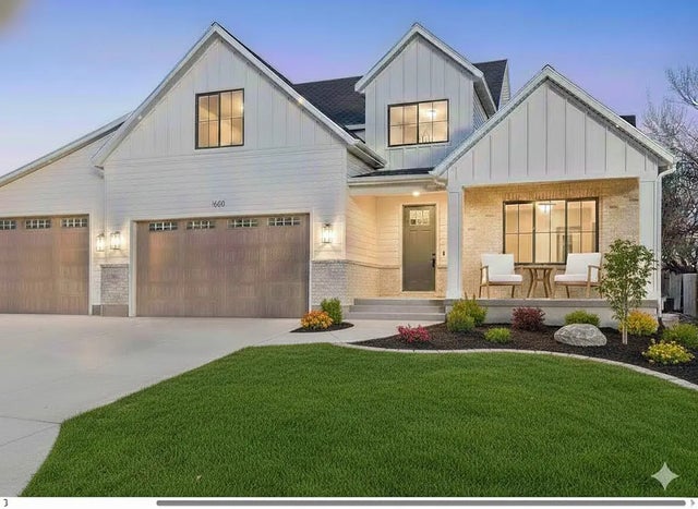 890 N Whipple Dr, Lehi