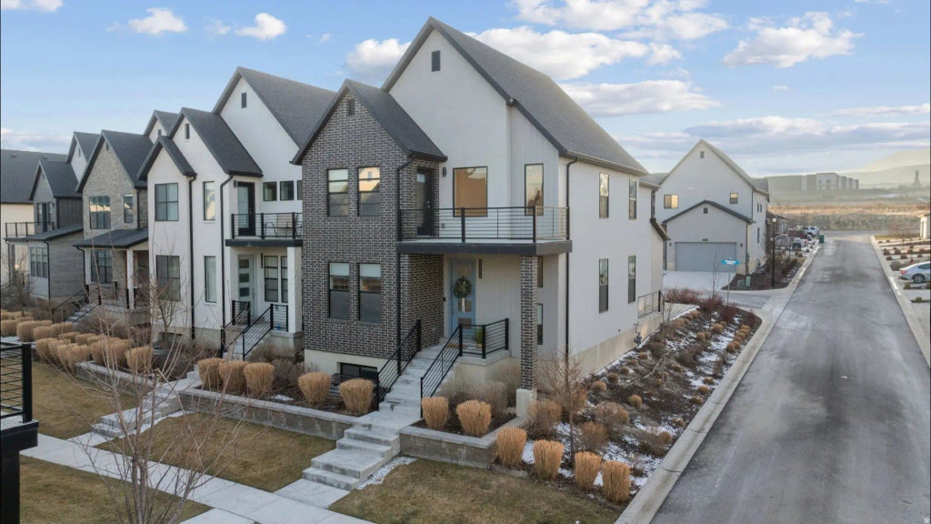 2442 N Gotland Way, Lehi