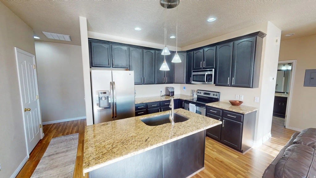 6986 W Harlech Ln, West Valley City