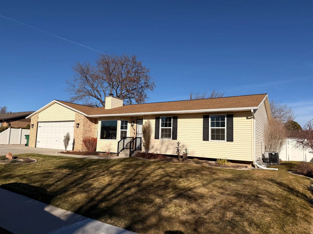 2548 W Swasey Dr, Taylorsville