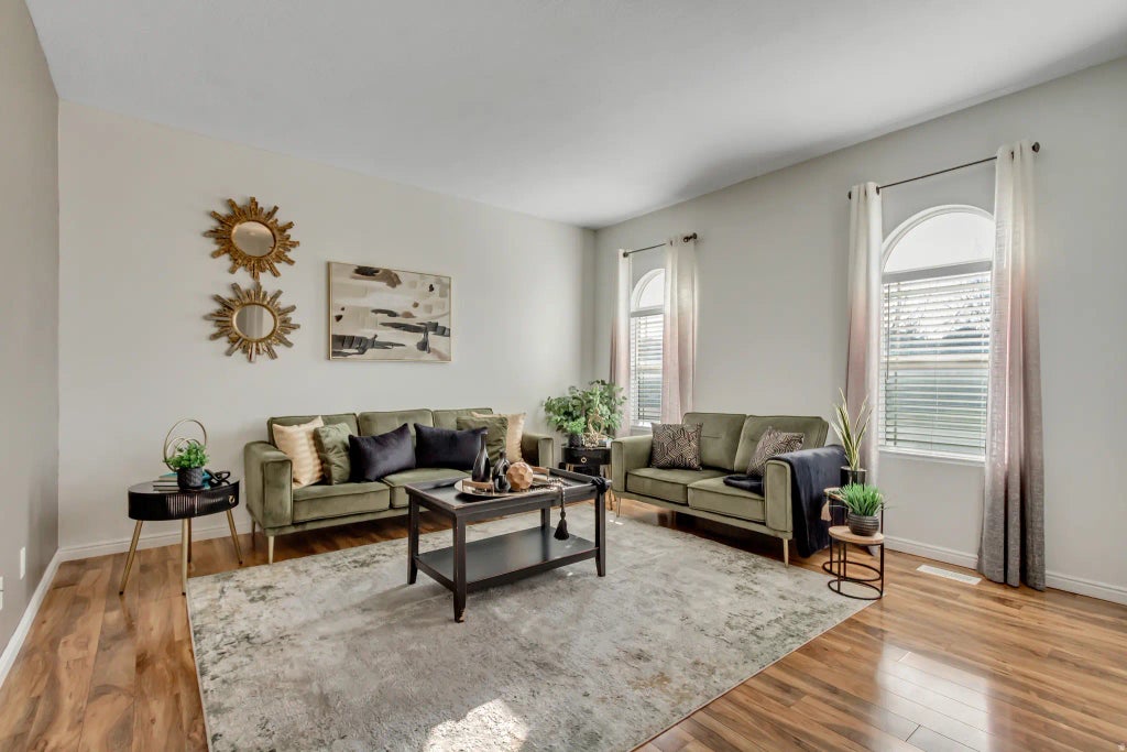 5213 W Dove Creek Ln, West Jordan