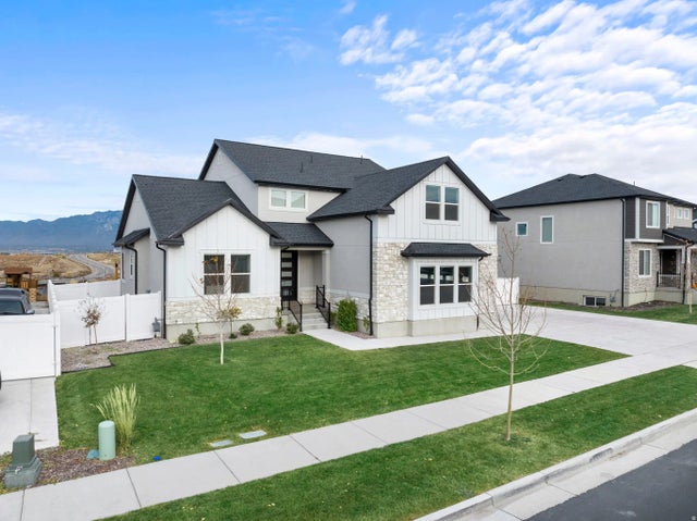 16037 S Coupler Ln, Bluffdale