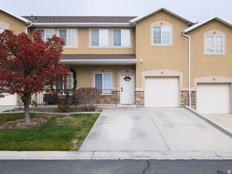 8727 S Black Diamond Cv W, West Jordan