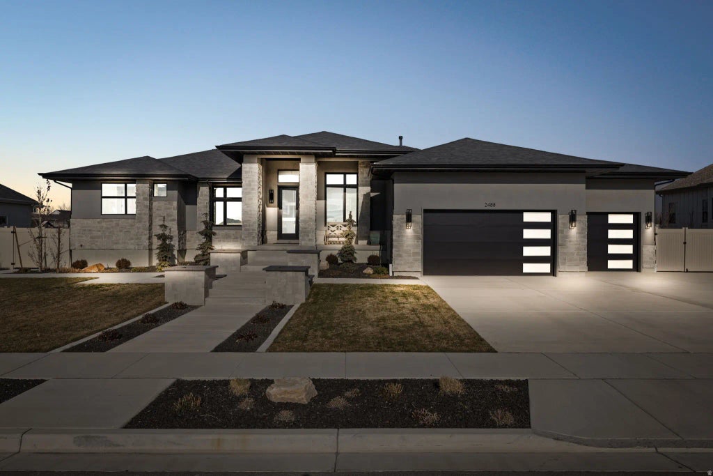 2488 W Farmhouse Ln, Lehi