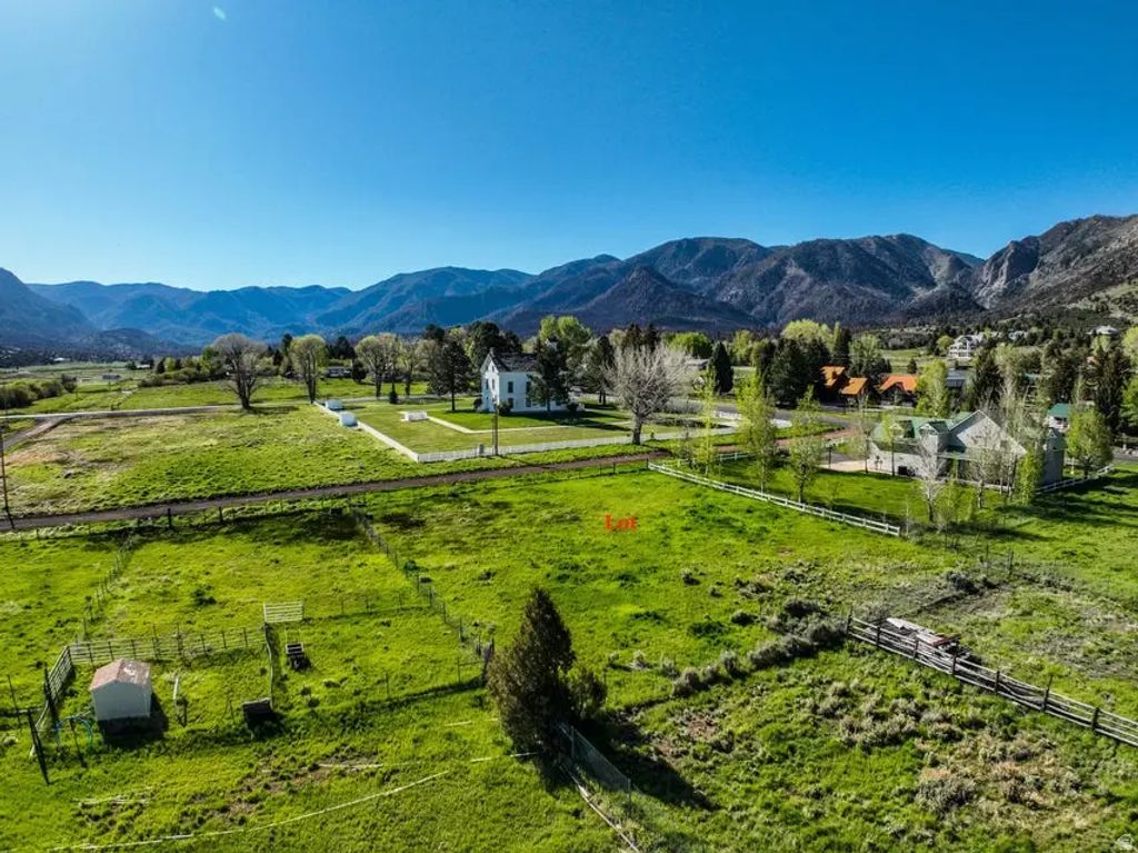 61 N 100 W, Pine Valley