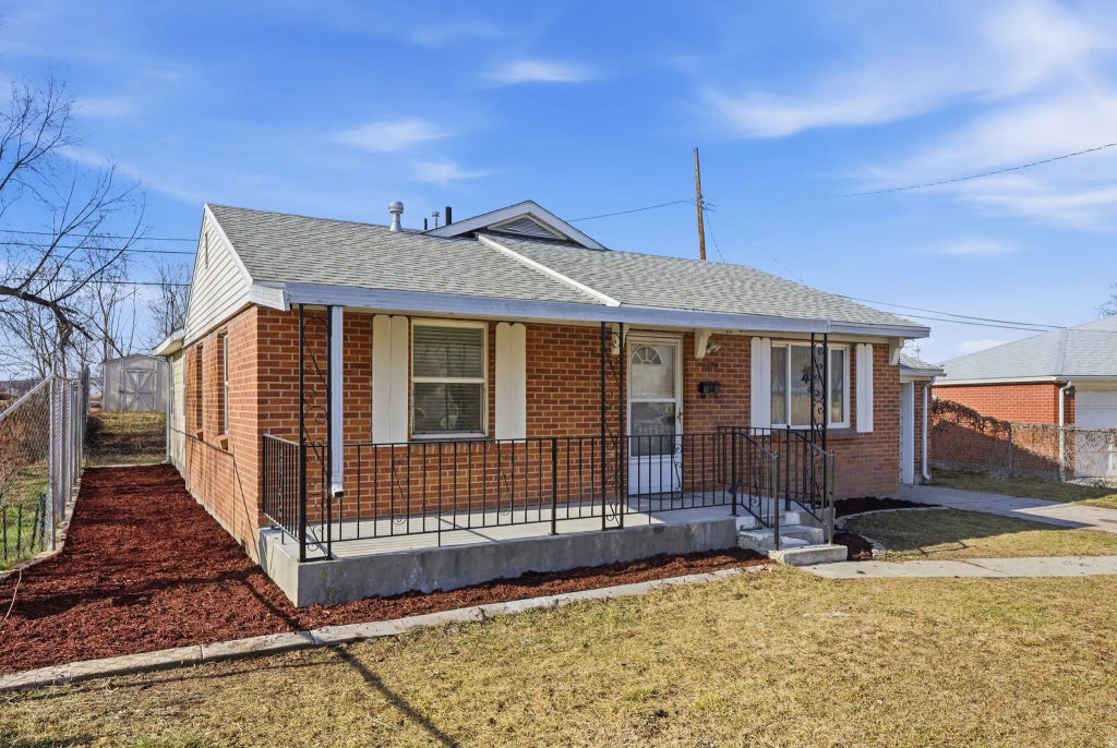 1076 S Glendale Cir, Salt Lake City