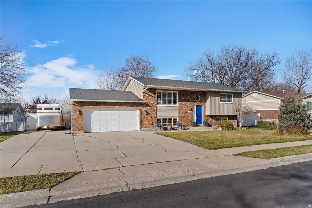 488 S 10 W, Farmington