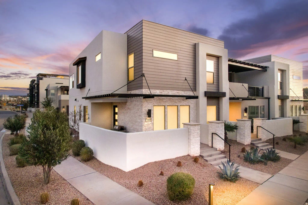 5482 S Alice Blue Pl 507, St. George