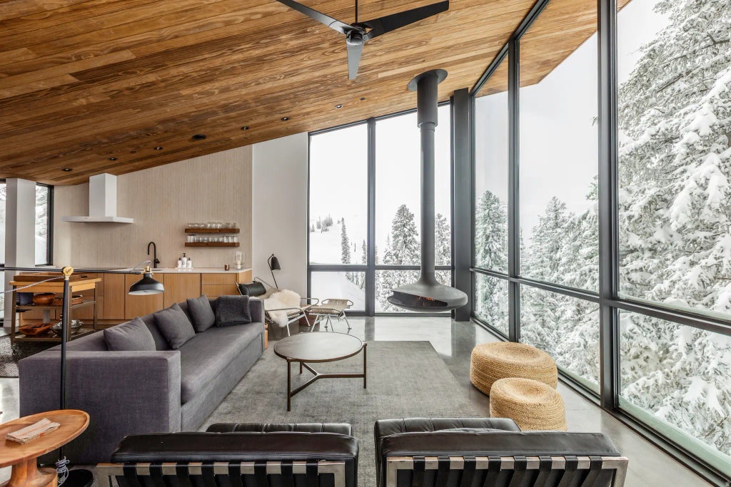 7918 E Heartwood Dr 14, Eden