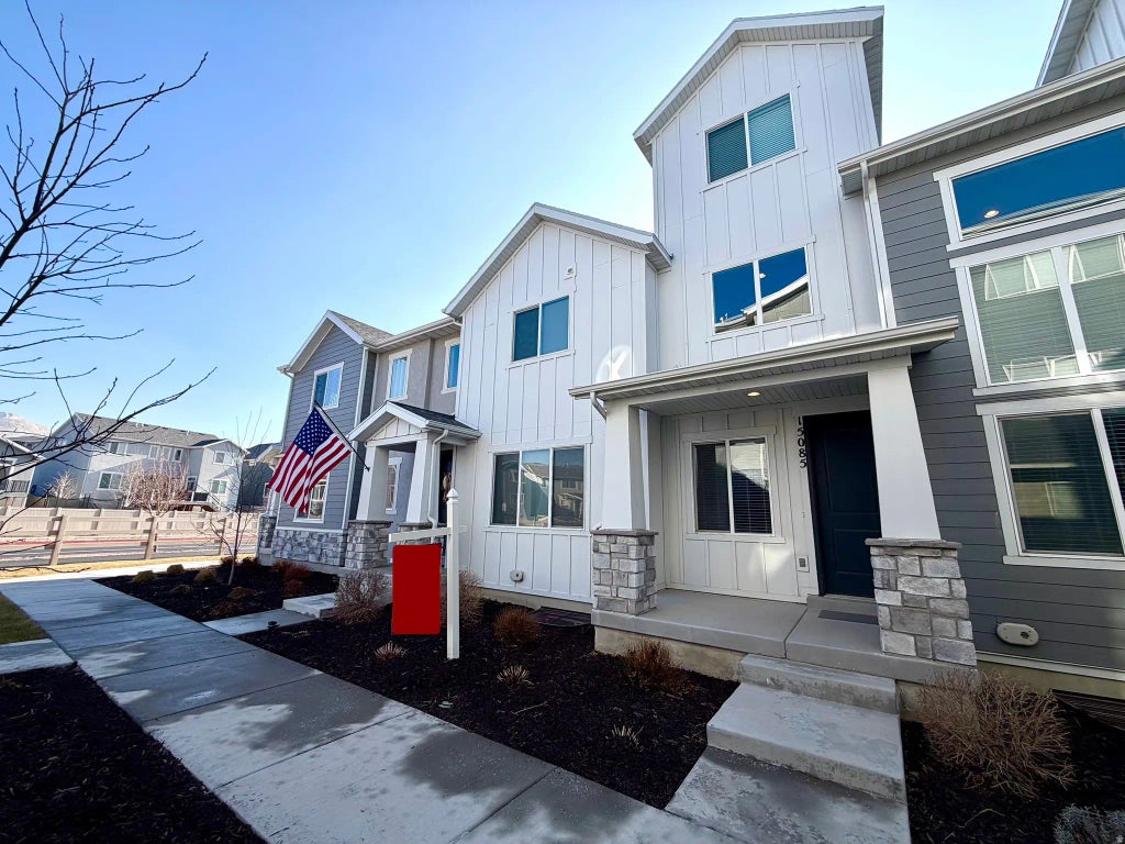 15085 S Reins Way, Bluffdale