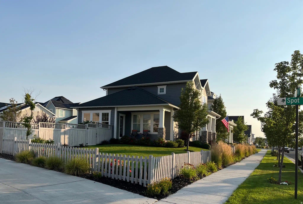 5206 W Mellow Way, South Jordan