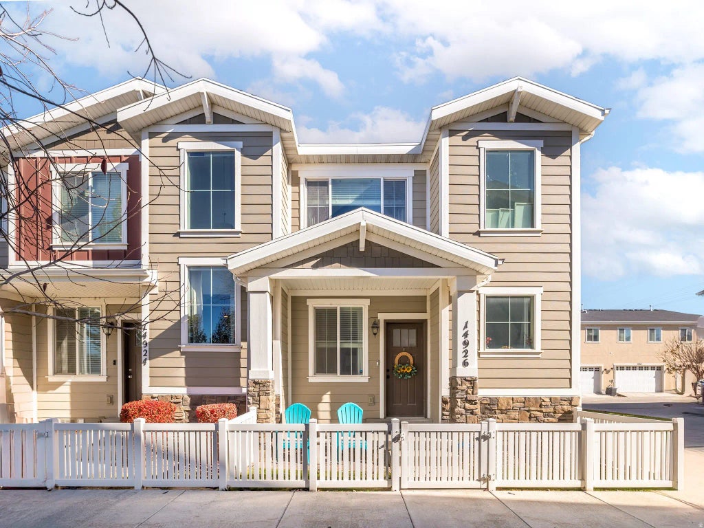 14926 S Thunder Horse Dr W, Bluffdale