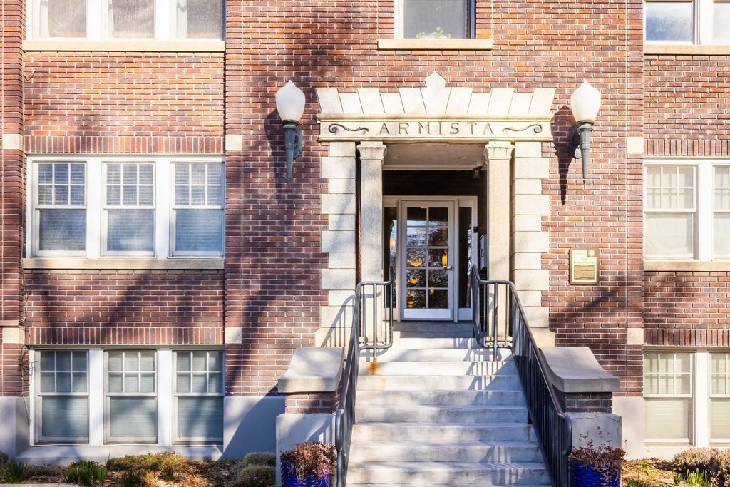 555 E 100 S 404, Salt Lake City