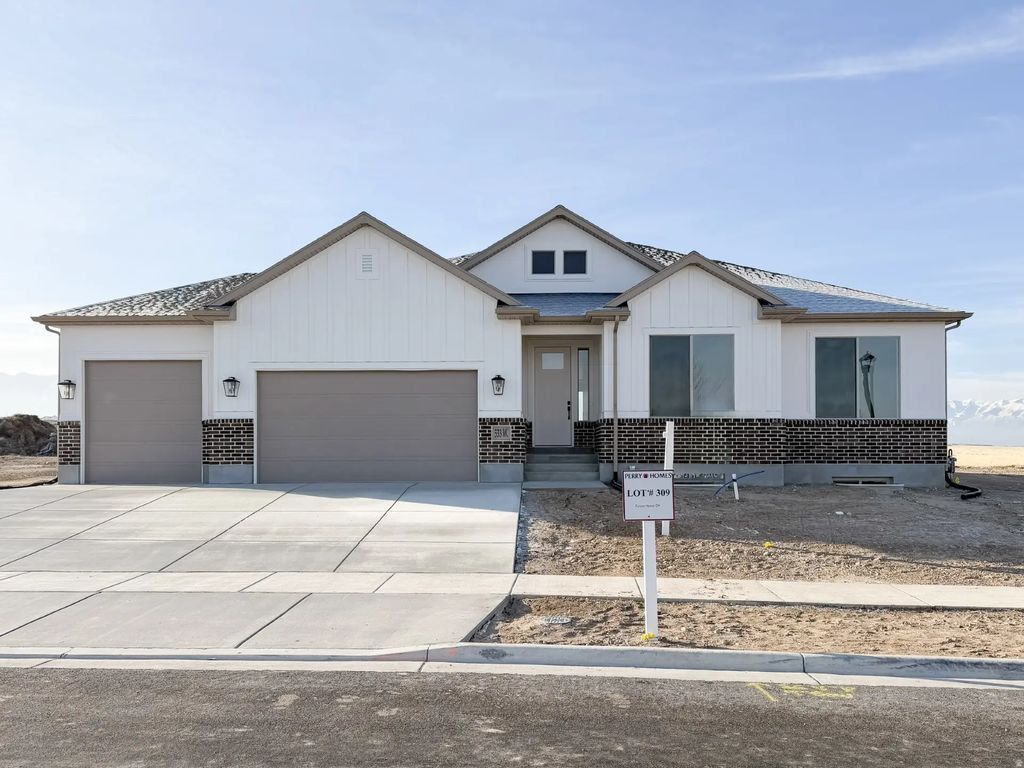 533 W South Temple St 309, Tooele