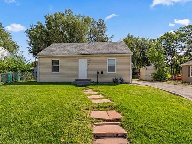 51 S 400 E, Clearfield