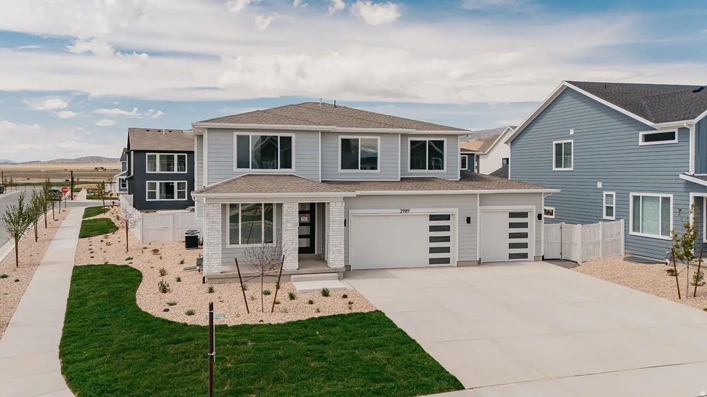 2989 N Lone Pine St 633, Eagle Mountain
