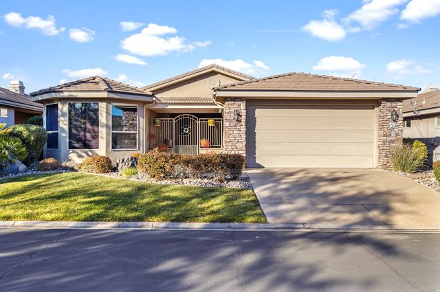 409 N Country Ln 39, St. George