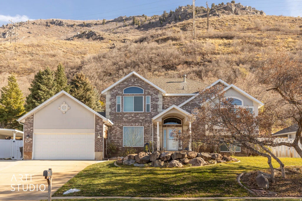 2522 N 1600 E, North Ogden