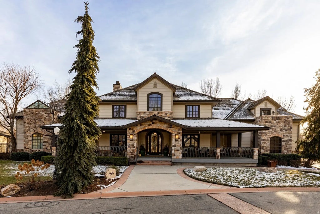 986 E Wheeler Farm Cv, Salt Lake City