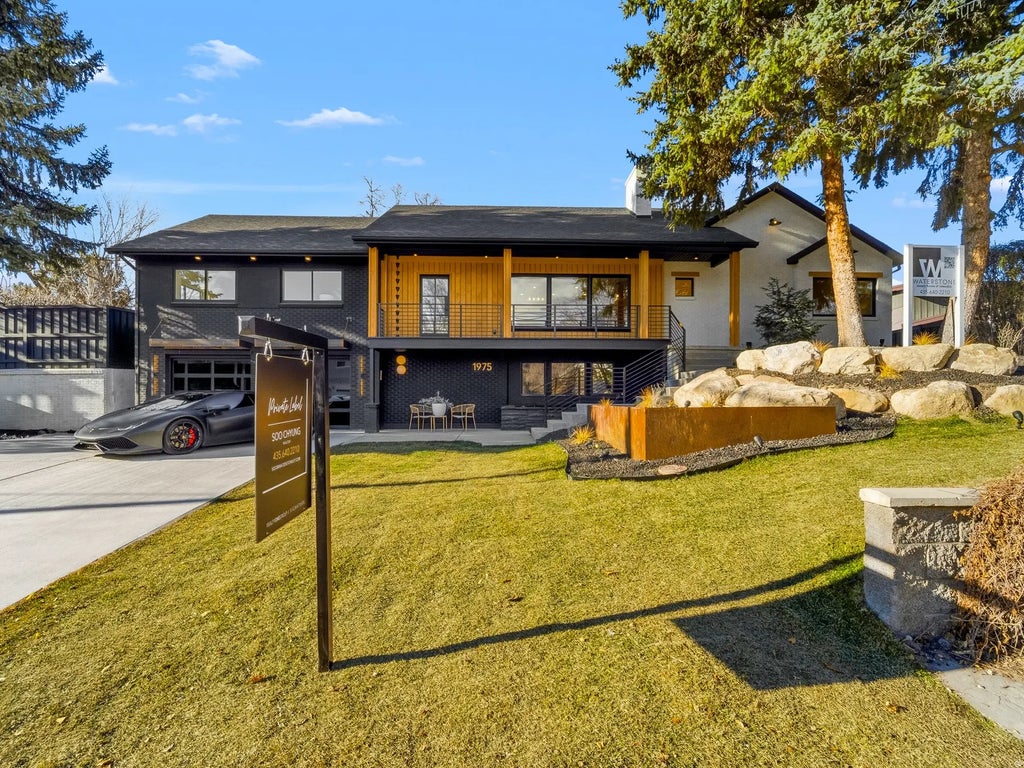 1975 E Gunderson Ln, Holladay