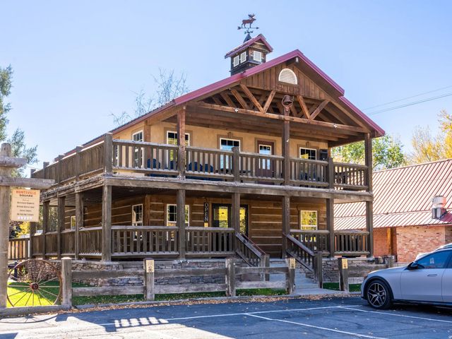 7355 E 200 S, Huntsville