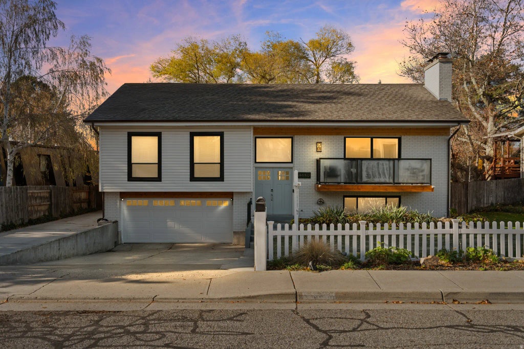 4650 S Chapel Dr, Holladay