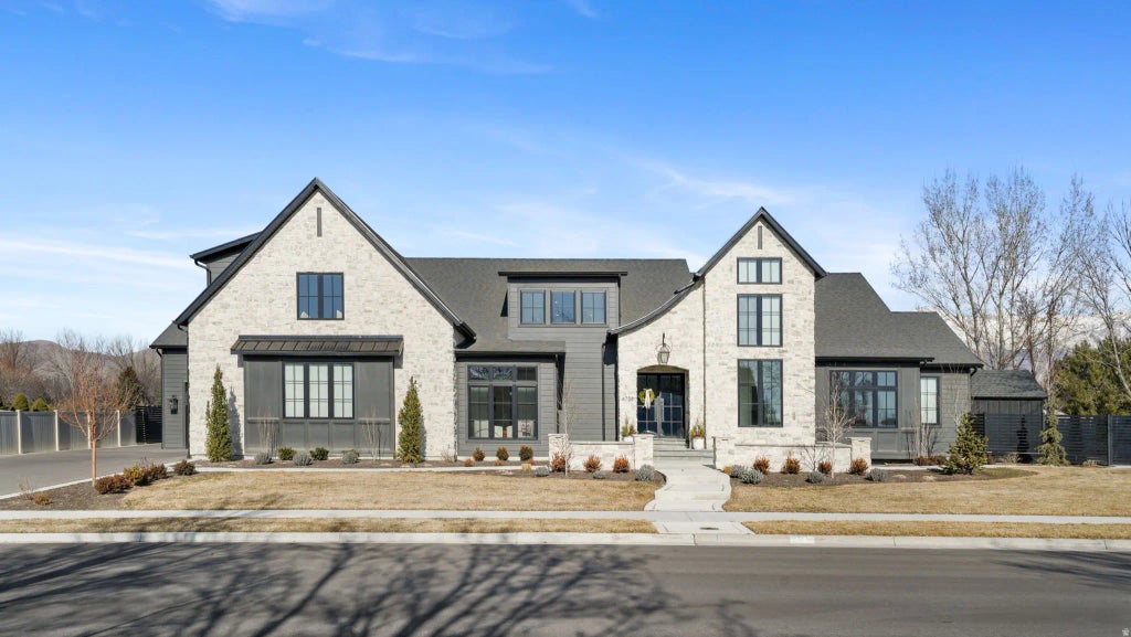 6756 W 10050 N, Highland