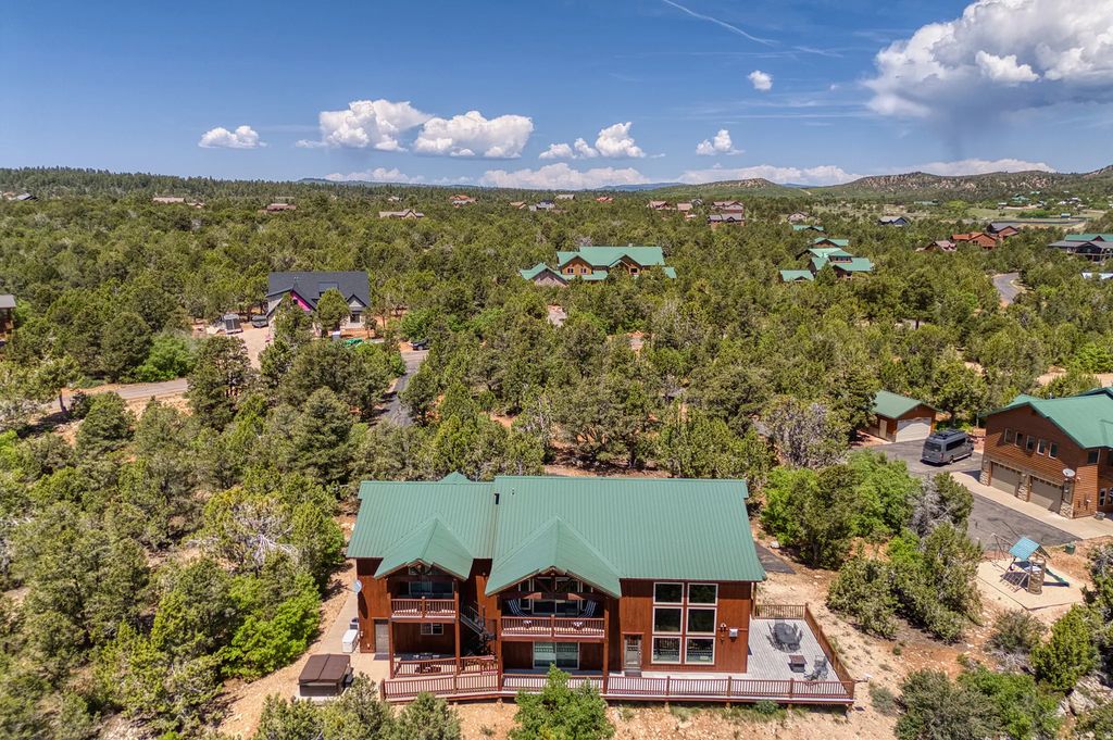 755 S Zion Ridge Rd, Orderville