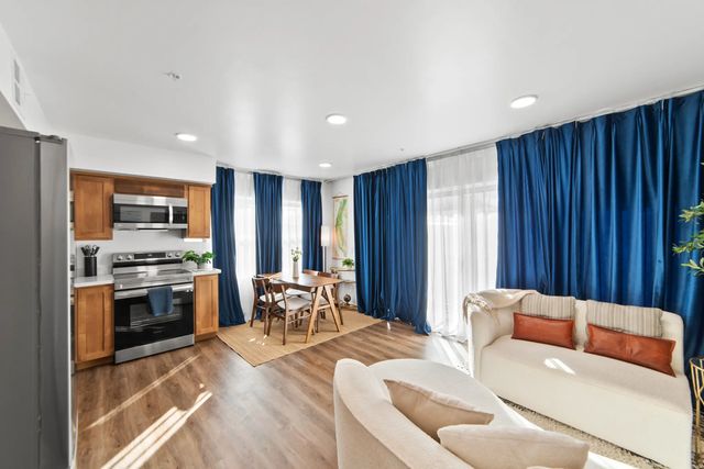 443 Kane Creek Blvd B201, Moab