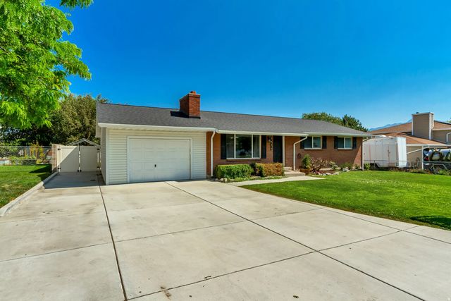 2036 W 12974 S, Riverton