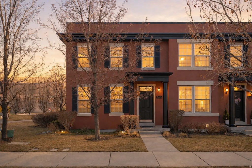 10637 S Oquirrh Lake Rd, South Jordan