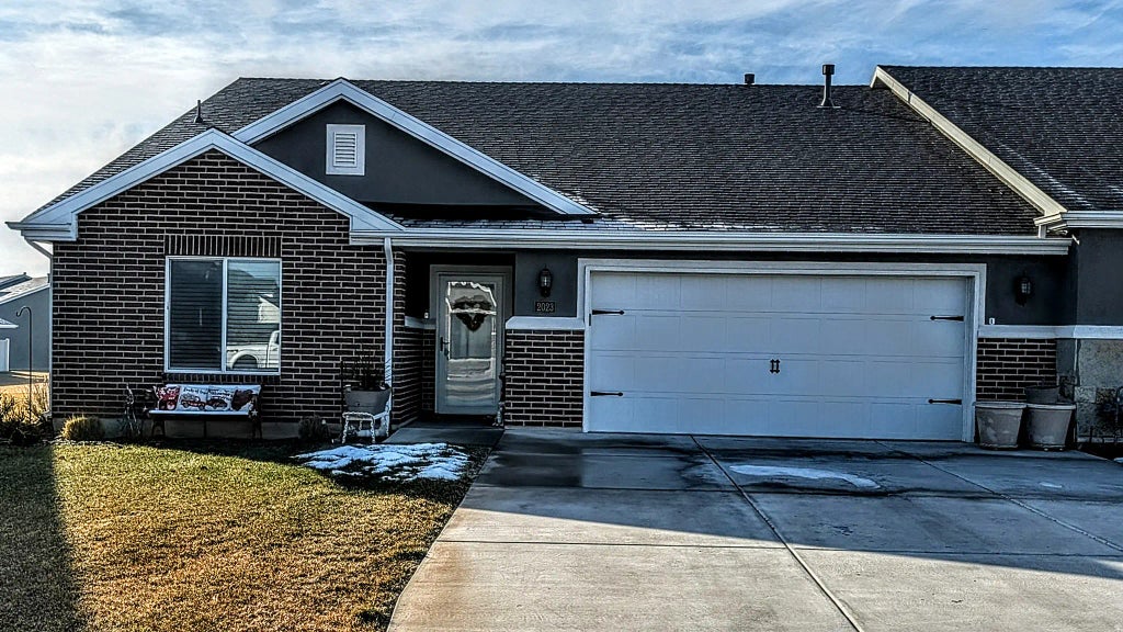 2023 W Grace Way, Layton