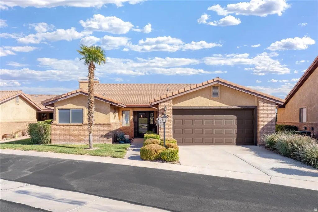 520 Ridge Rim Way, St. George