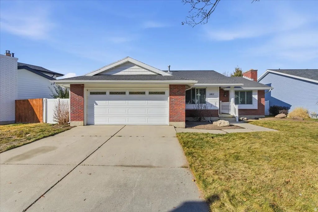 1411 E Vintry Ln, Murray