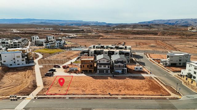 5315 S Blue Pearl Aly 407, St. George