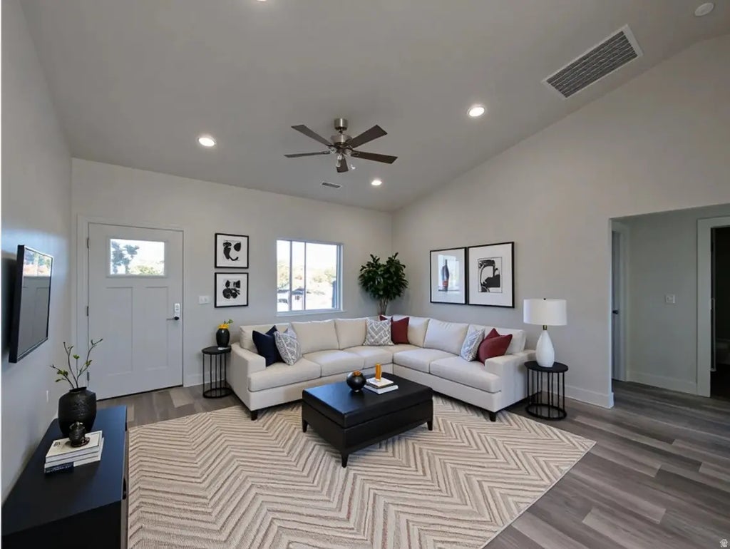 859 W Chamberlain Dr, Kanab