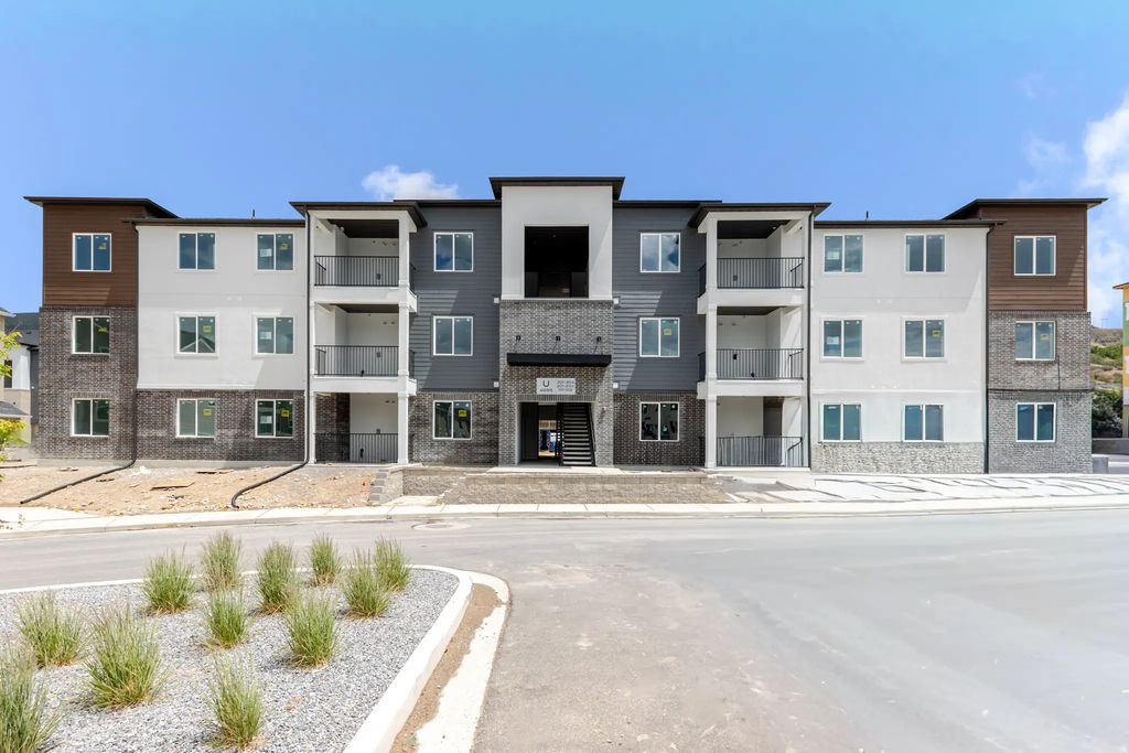 4695 S 690 W U301, Mapleton