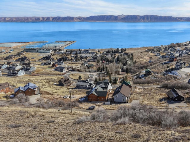 809 N Cambry Dr 22, Garden City