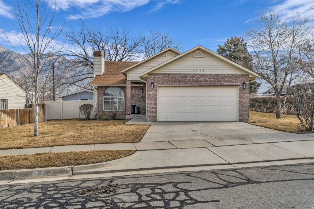 6993 S 1620 E, Cottonwood Heights